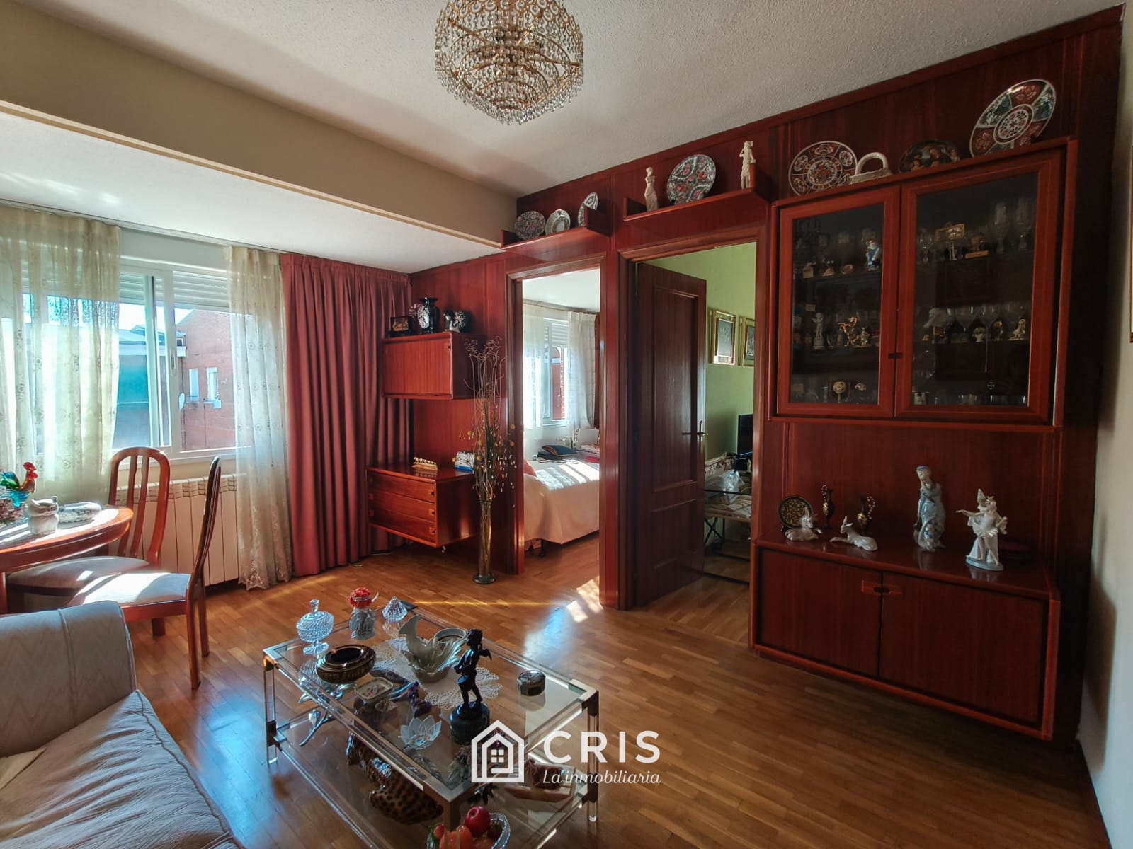 PRECIOSA VIVIENDA EN EL BARRIO SAN PASCUAL (METRO BARRIO DE LA CONCEPCIÓN) DE 3 DORMITORIOS Y ASCENSOR TOTALMENTE EXTERIOR, ÚLTIMA PLANTA DE UN EDIFICIO DE 7 ALTURAS E ITE FAVORABLE EN EL 2018. — foto 2