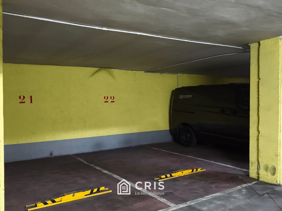 ¡EXCELENTE PLAZA DE GARAJE EN EL CENTRO DE SAN FERNANDO DE HENARES!
Se vende cómoda plaza de garaje SITUADA EN LA PLANTA SOTANO 2 de un recinto privado, ideal para facilitar tu día a día. — foto 3
